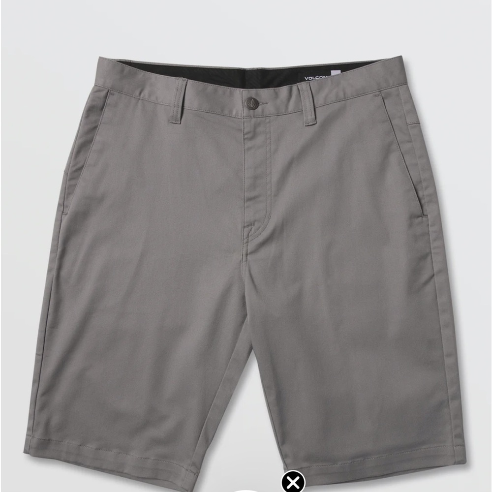VOLCOM VMONTY STRETCH SHORTS - MOONBEAM NWT
